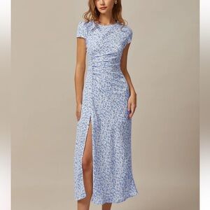 Rihoas Blue Round Neck Floral Slit Midi Dress
